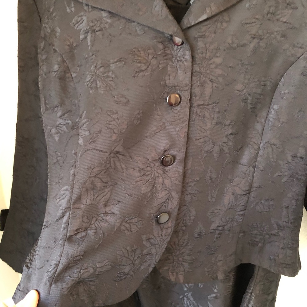 Vintage Karin Stevens Petites 2 Piece Jacquard Dress Suit Black 12P Bow Cuff - Picture 9 of 17